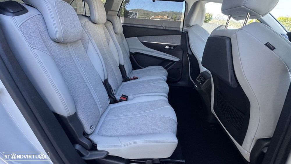 Peugeot 5008 1.5 BlueHDi Allure - 17