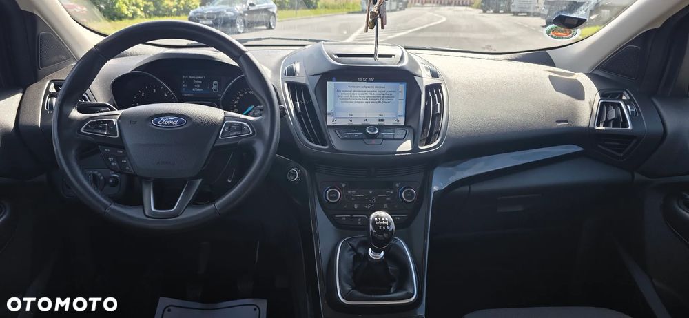 Ford Kuga 2.0 TDCi 4x2 Titanium - 16