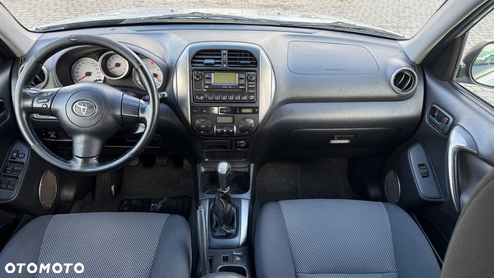 Toyota RAV4 2.0 VVT-i 4x4 - 9