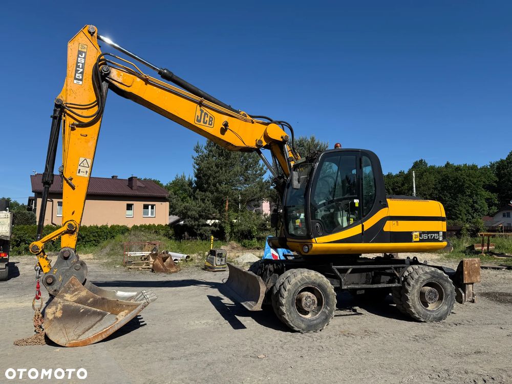 JCB 175W - 1