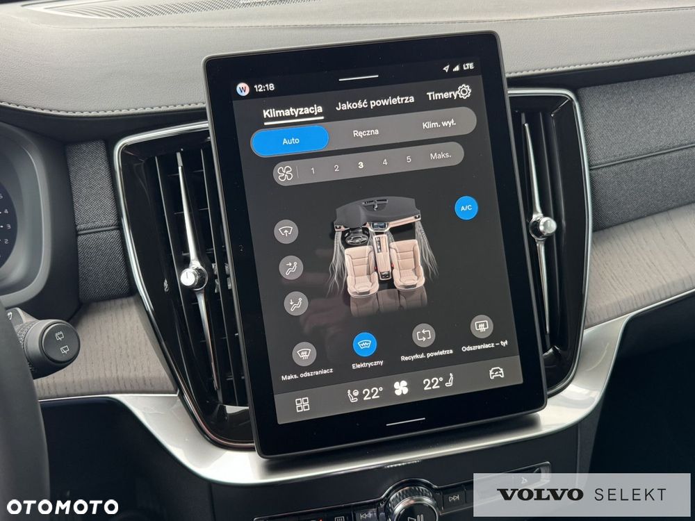 Volvo XC 90 - 22
