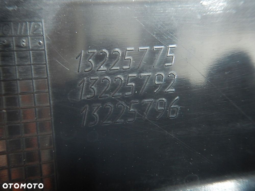 atrapa grill opel astra 3 iii h lift - 16