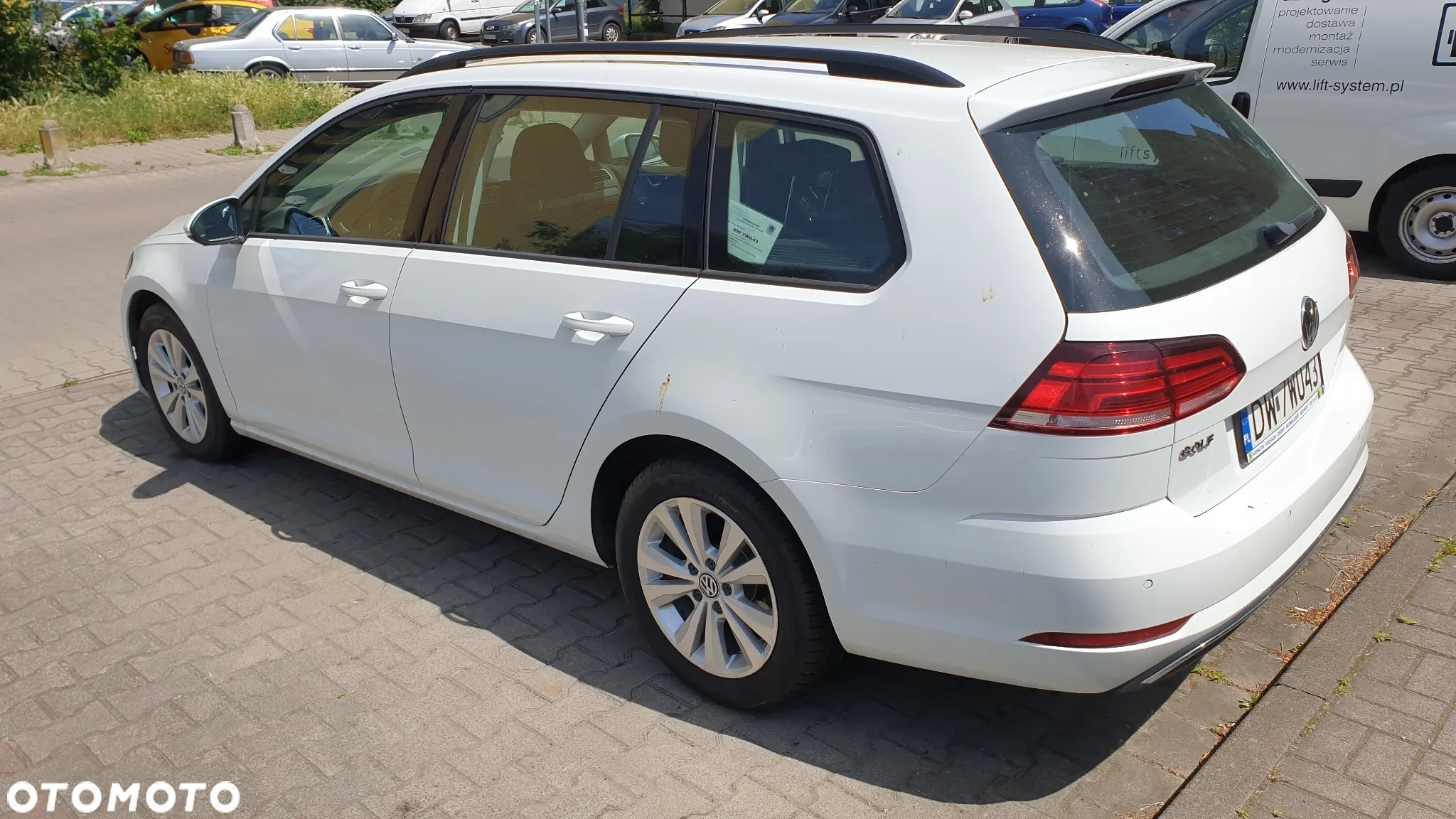 Volkswagen Golf VII 1.6 TDI BMT Comfortline - 15