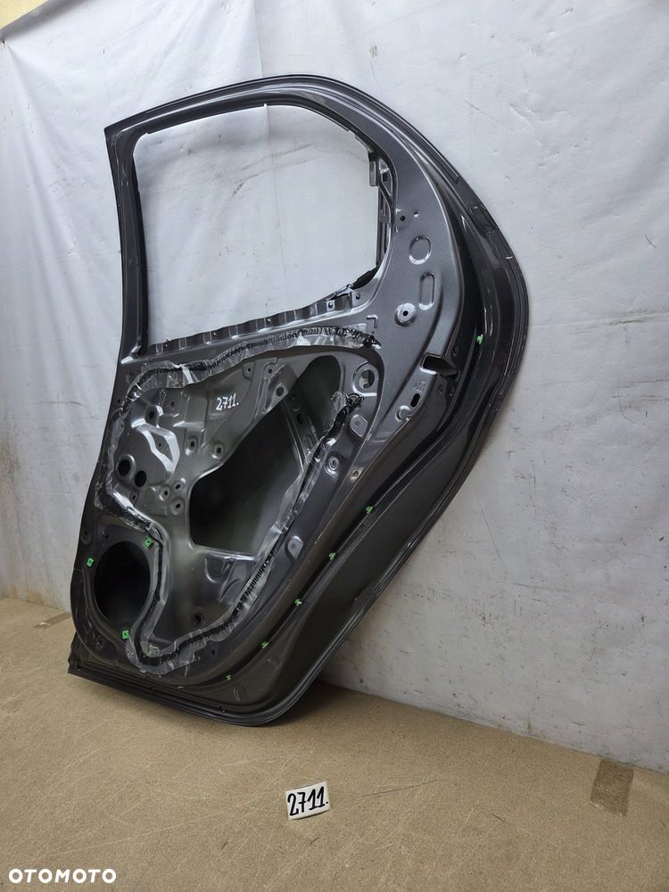 Toyota Yaris IV 4 od 20r DRZWI PRAWY PRAWE TYŁ TYLNE - 6