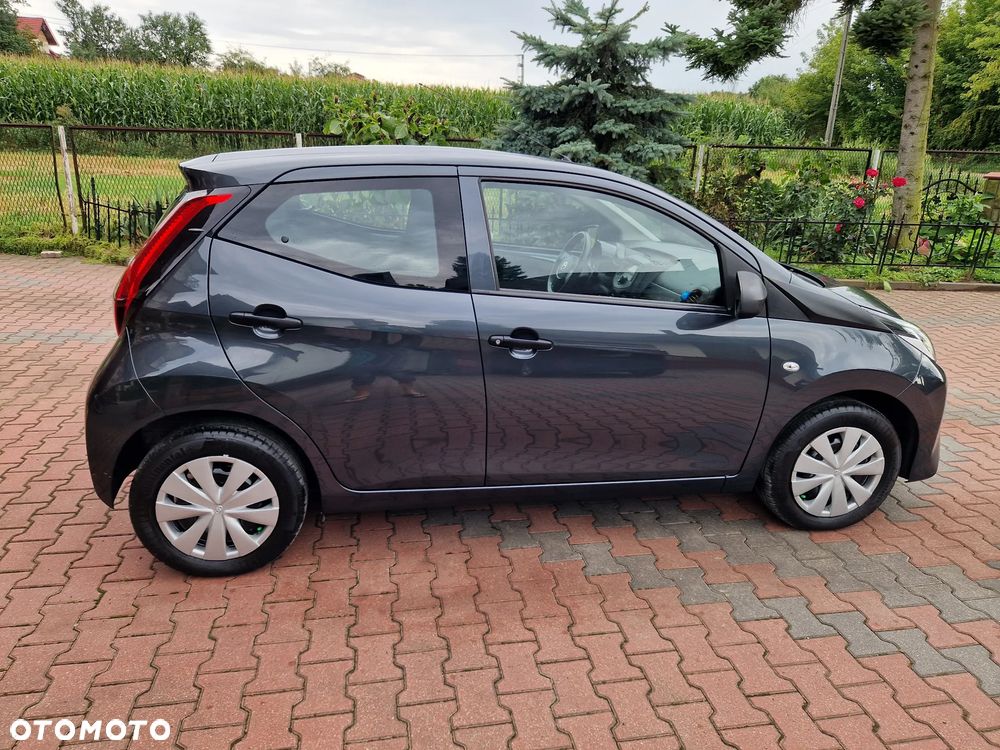 Toyota Aygo 1.0 VVT-i JBL Edition - 38