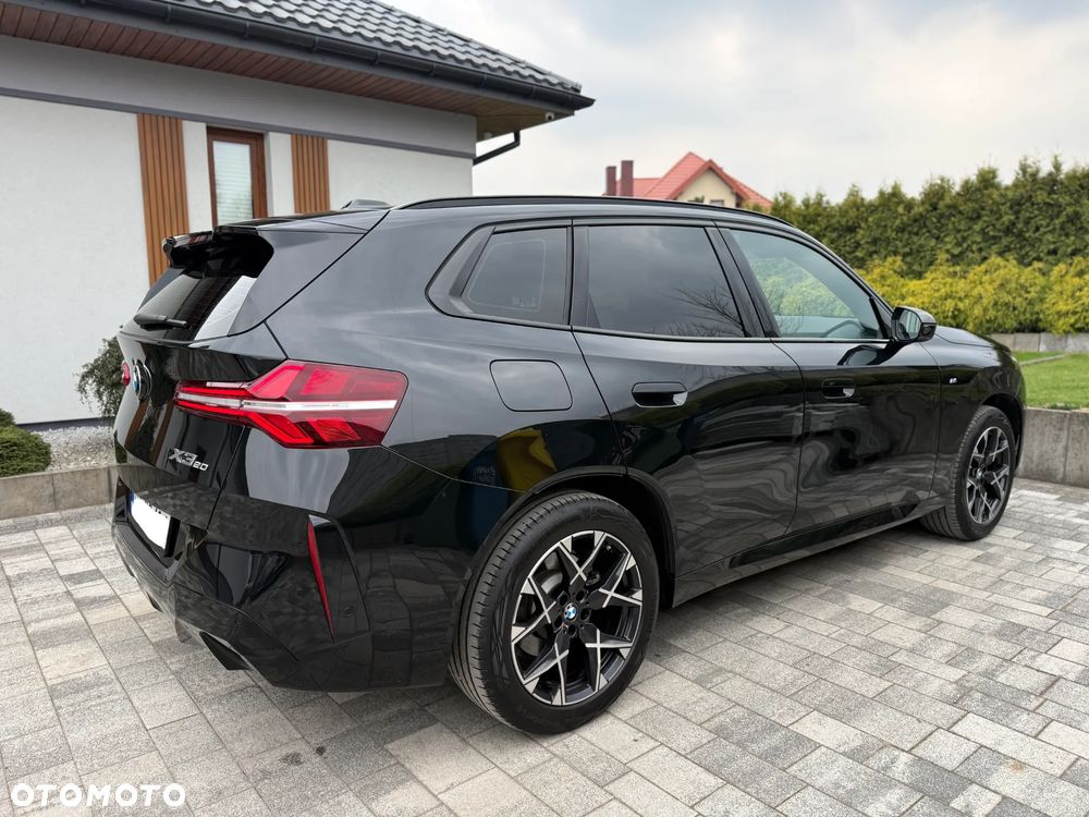 BMW X3 xDrive20 mHEV - 4