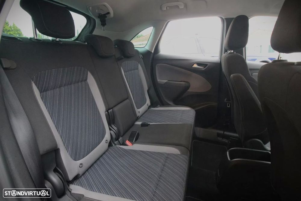 Opel Crossland X - 24