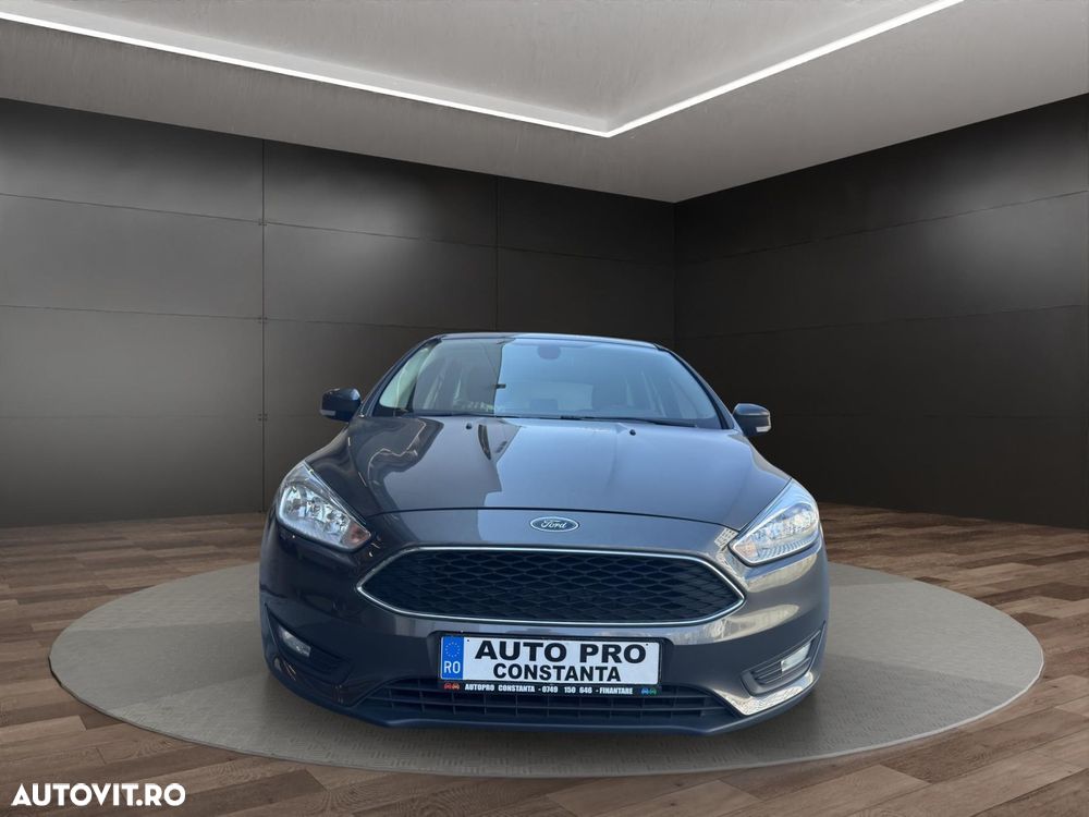 Ford Focus 1.0 EcoBoost Start-Stopp-System Business Edition - 13