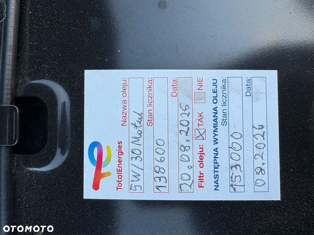 BMW Seria 5 520d Touring Luxury Line - 38