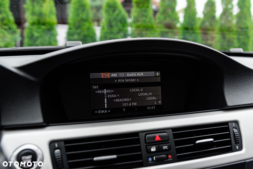 BMW Seria 3 330xi - 33