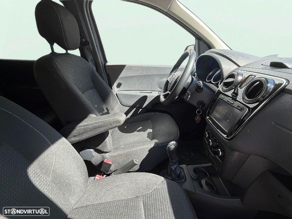 Dacia Lodgy 1.2 TCe Confort 7L - 14