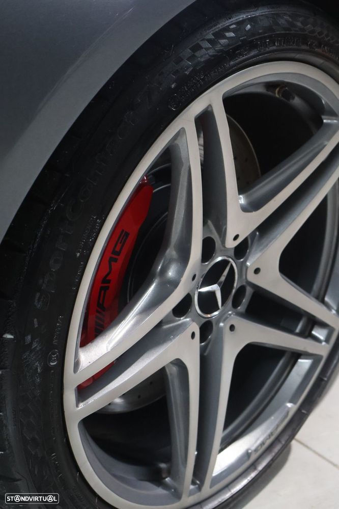 Mercedes-Benz C 63 AMG S - 13