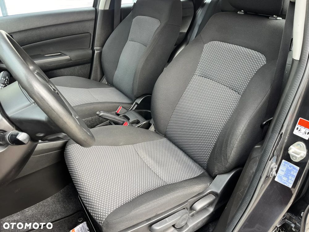 Suzuki Vitara 1.6 Comfort 2WD - 13