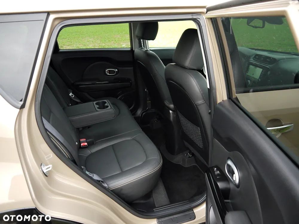 Kia Soul 1.6 CRDI Automatik Spirit - 27