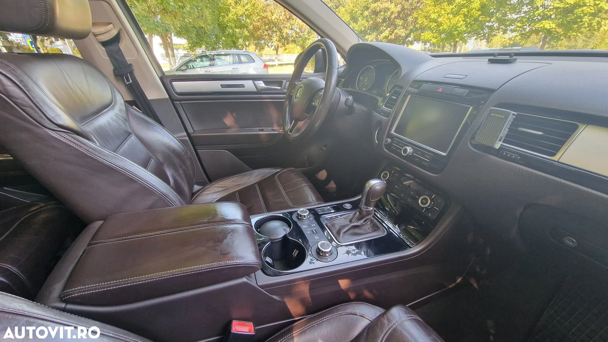 Volkswagen Touareg 3.0 V6 TDI BMT - 15