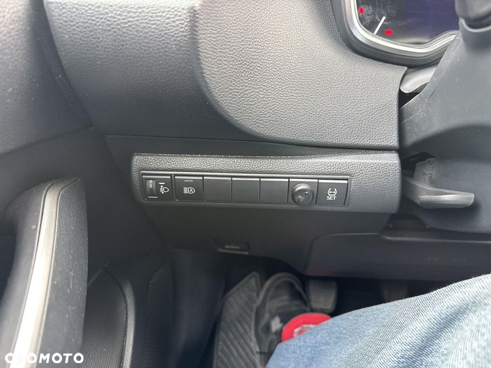 Toyota Corolla - 21