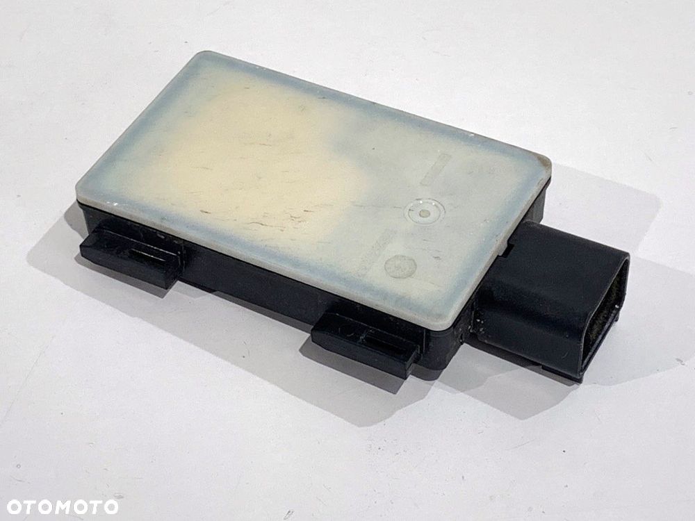 RADAR TYŁ PRAWY  KIA NIRO II (SG2) 2022 - EV 150 kW [204 KM] elektryczny 2022 - 99150-AT000 - 2