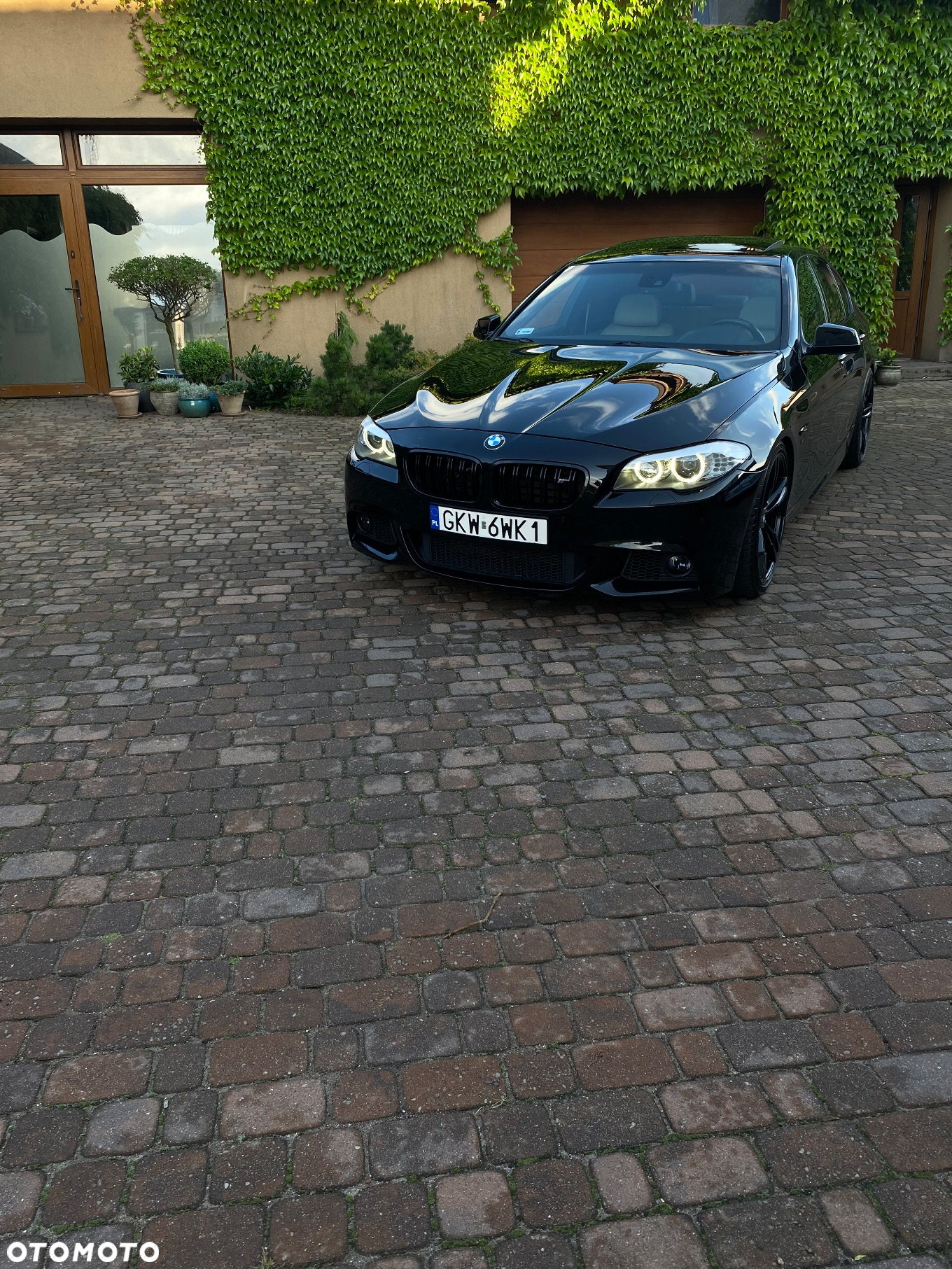BMW Seria 5 535i xDrive - 32
