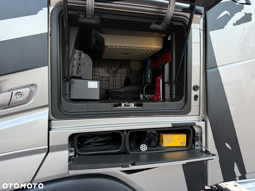 Volvo FH500/EURO6//METALIK/FULL LED/NAVI/KLIMA.POSTOJOWA/SPROWADZONY - 21