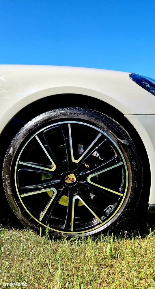 Porsche Panamera 4 - 7
