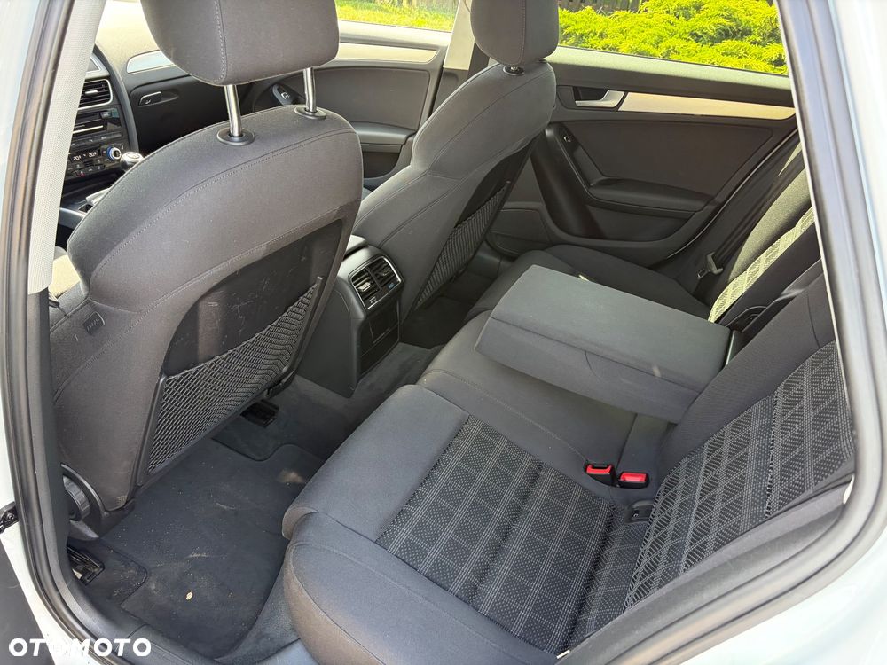Audi A4 Avant - 12