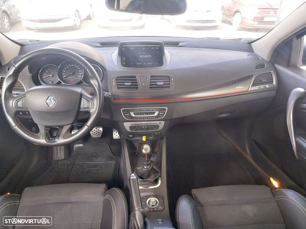 Renault Mégane 1.5 dCi Confort SS - 12