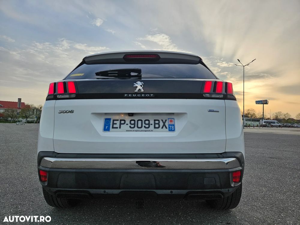 Peugeot 3008 PureTech 130 Stop & Start EAT6 Allure - 5