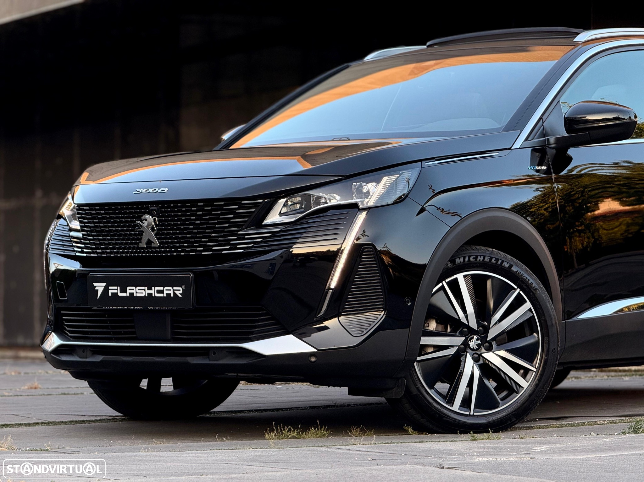 Peugeot 3008 1.6 Hybrid GT Pack e-EAT8 - 43