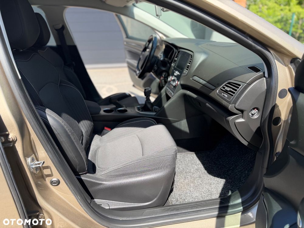 Renault Megane - 12
