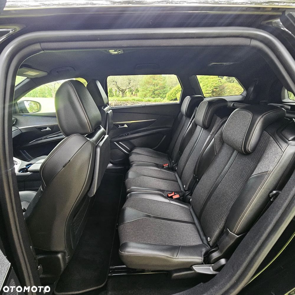 Peugeot 5008 1.6 PureTech GT S&S EAT8 - 17
