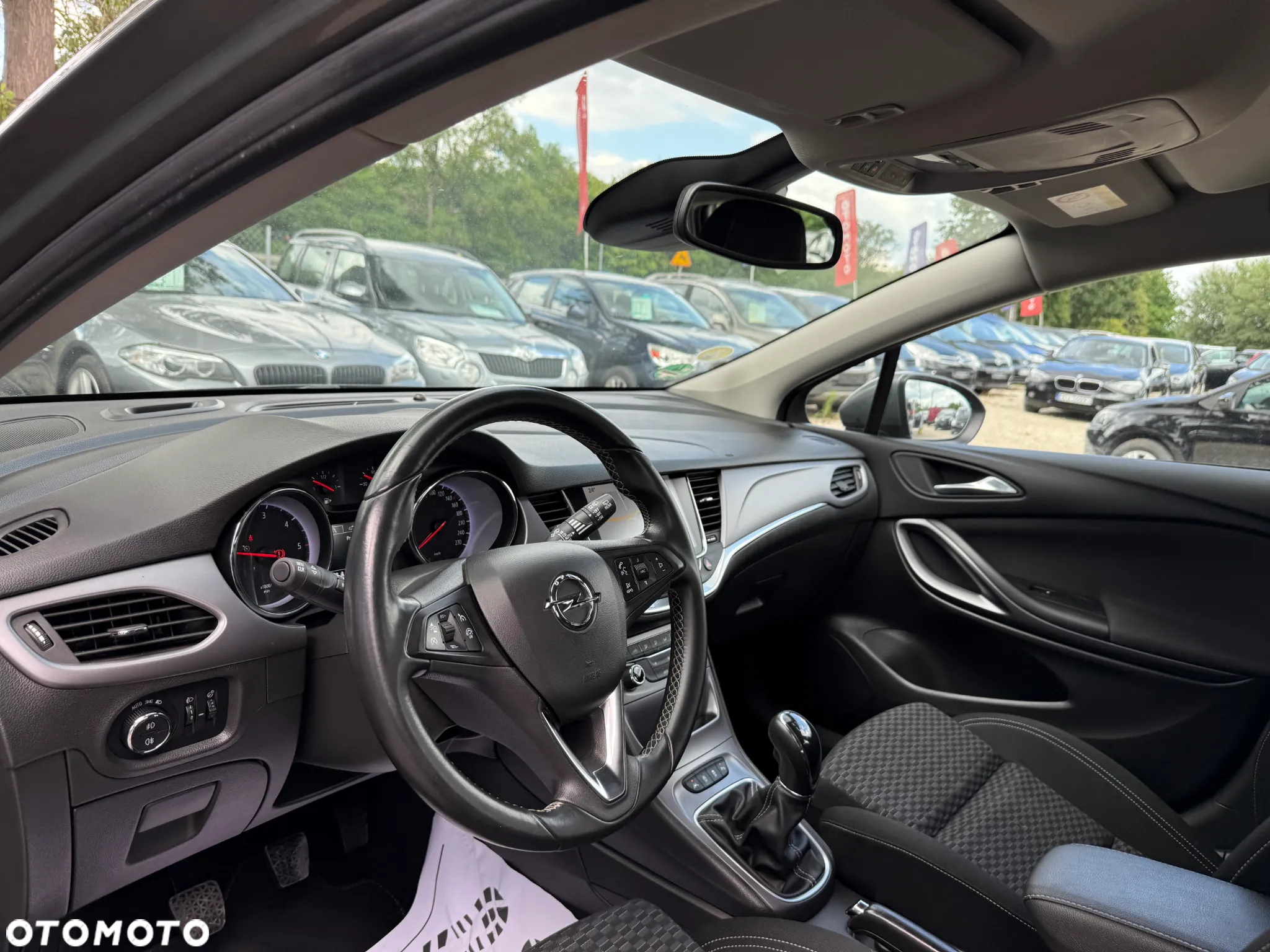 Opel Astra 1.6 CDTI Active - 30