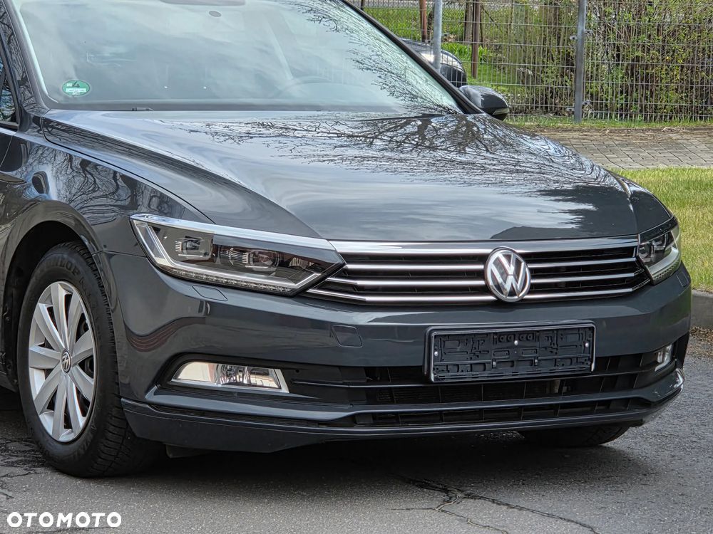Volkswagen Passat 2.0 TDI (BlueMotion Technology) Trendline - 19