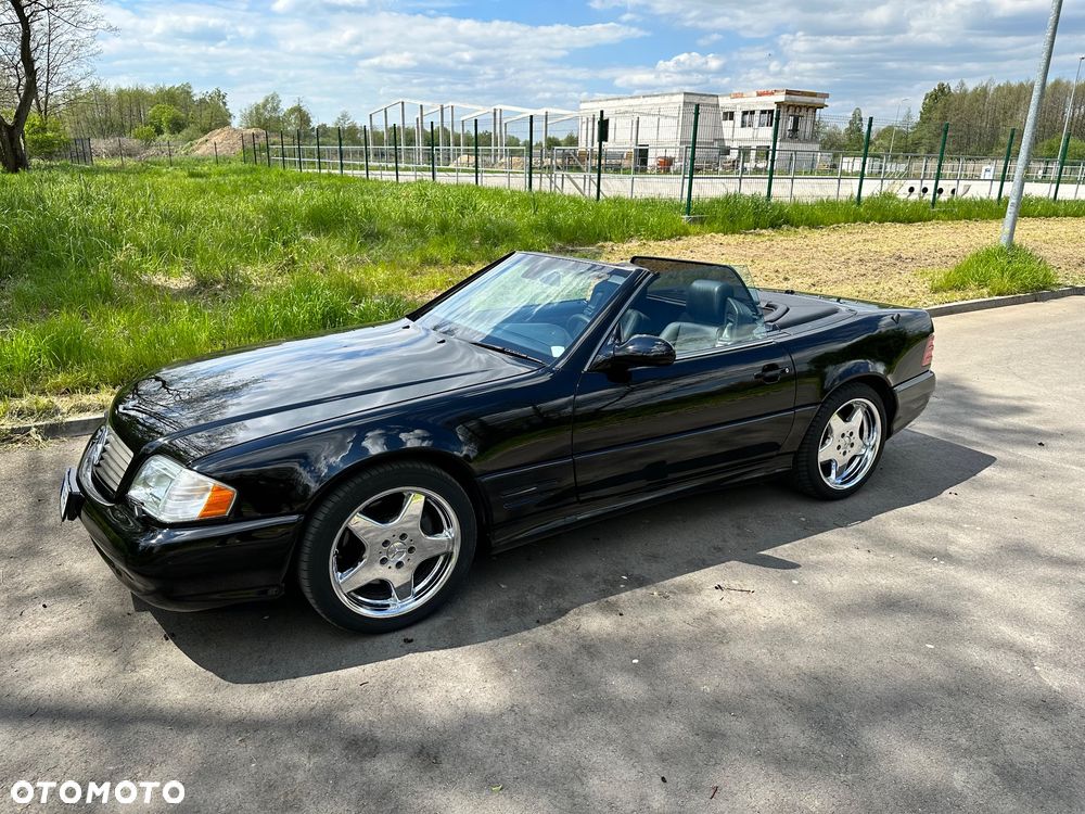 Mercedes-Benz SL - 1