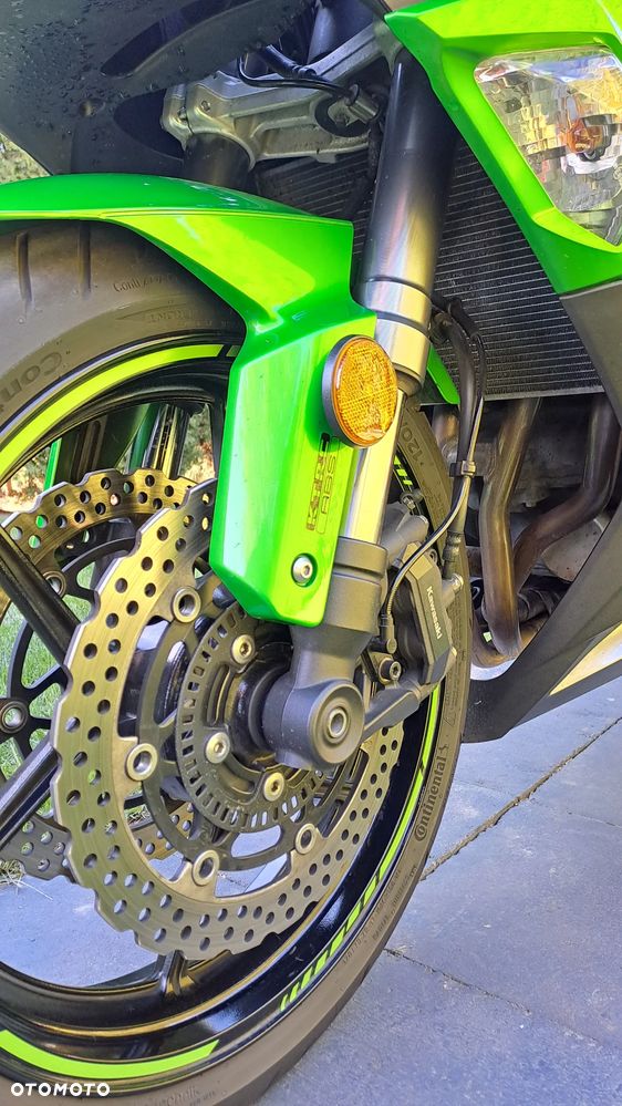 Kawasaki Ninja 1000 SX - 9