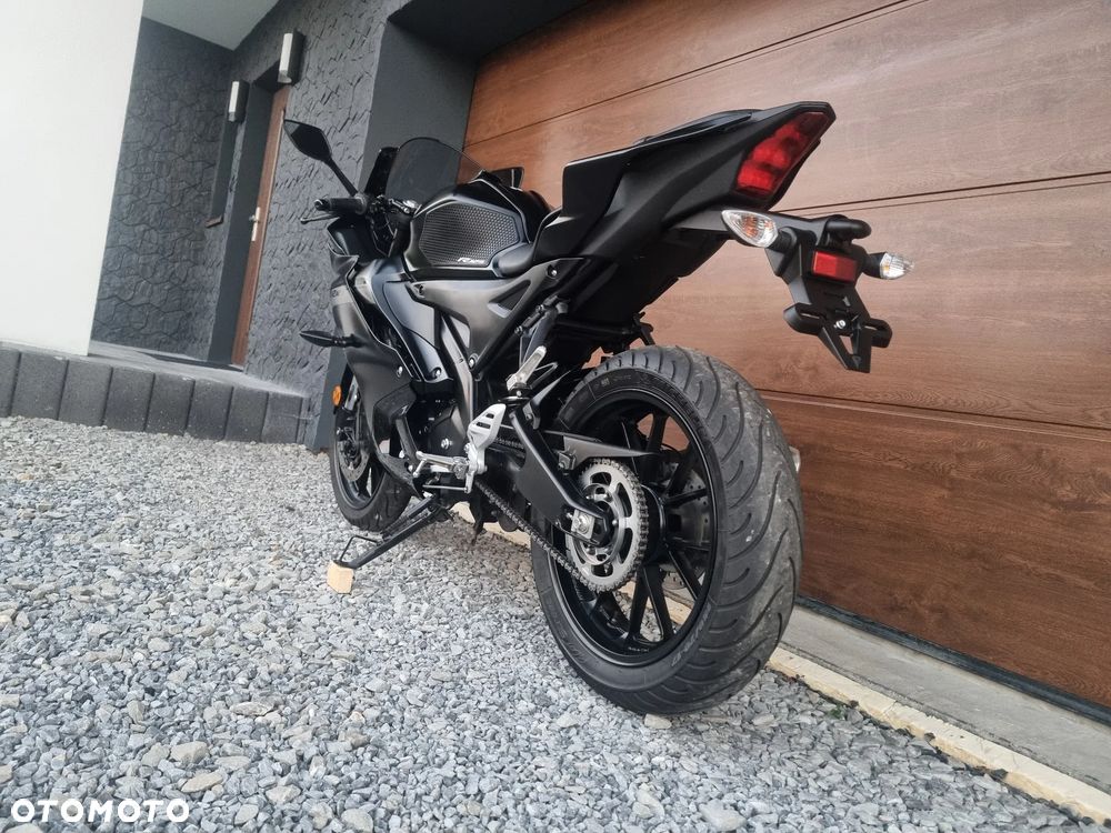 Yamaha R125 - 8