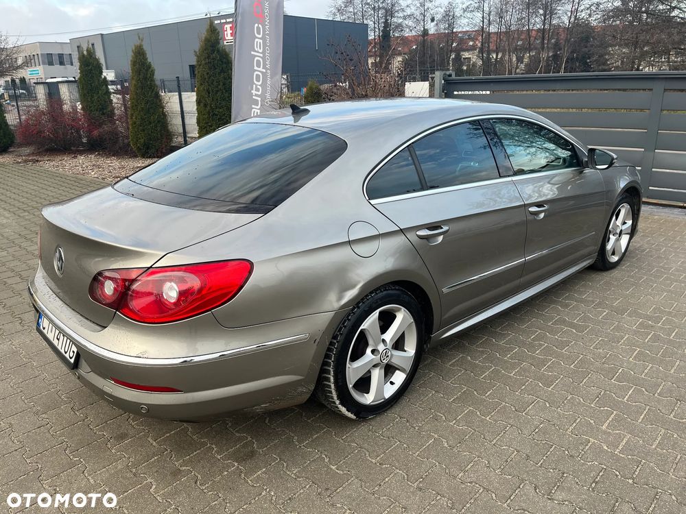 Volkswagen Passat CC 1.8 TSI - 12