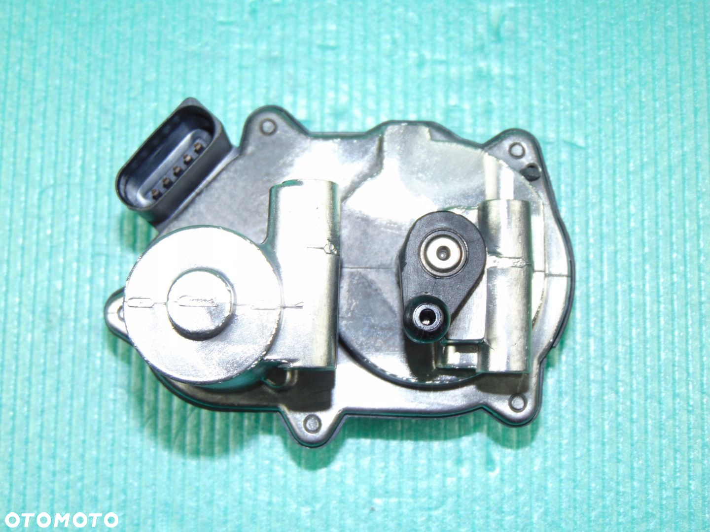 Kolektor ssący nastawnik 2,0TDI 03L129086 V120 Audi A4 B8 A6 C7 ORYGINAŁ - 5