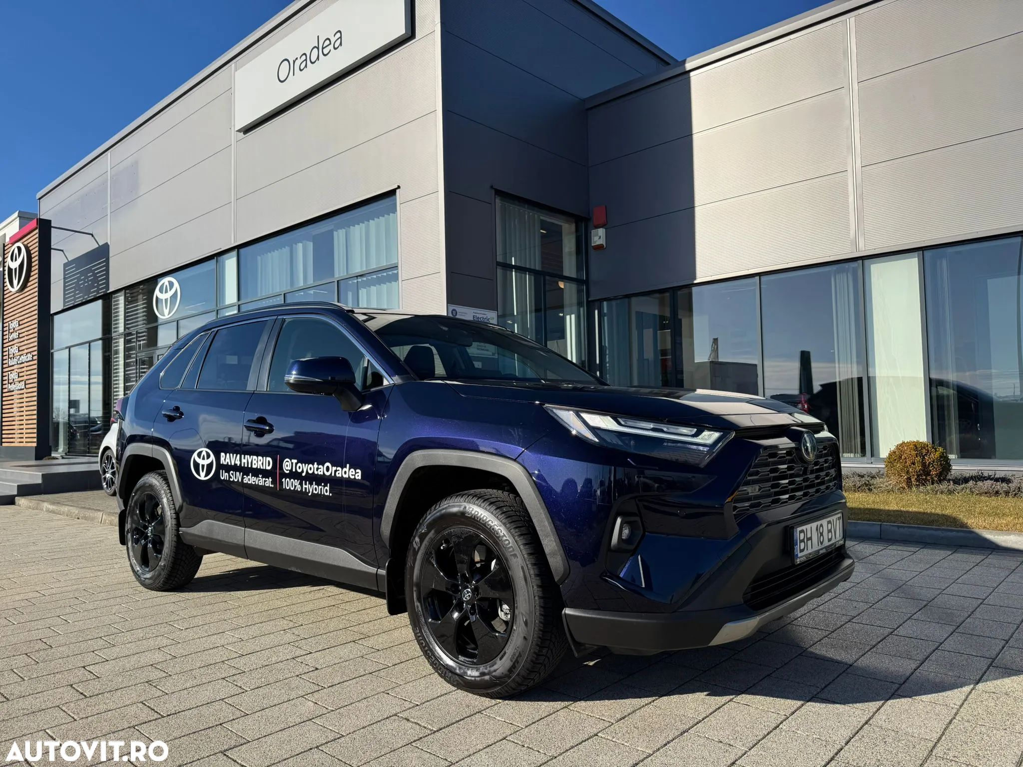 Toyota RAV4 2.5 Hybrid VVT-iE 4x4 Luxury - 1
