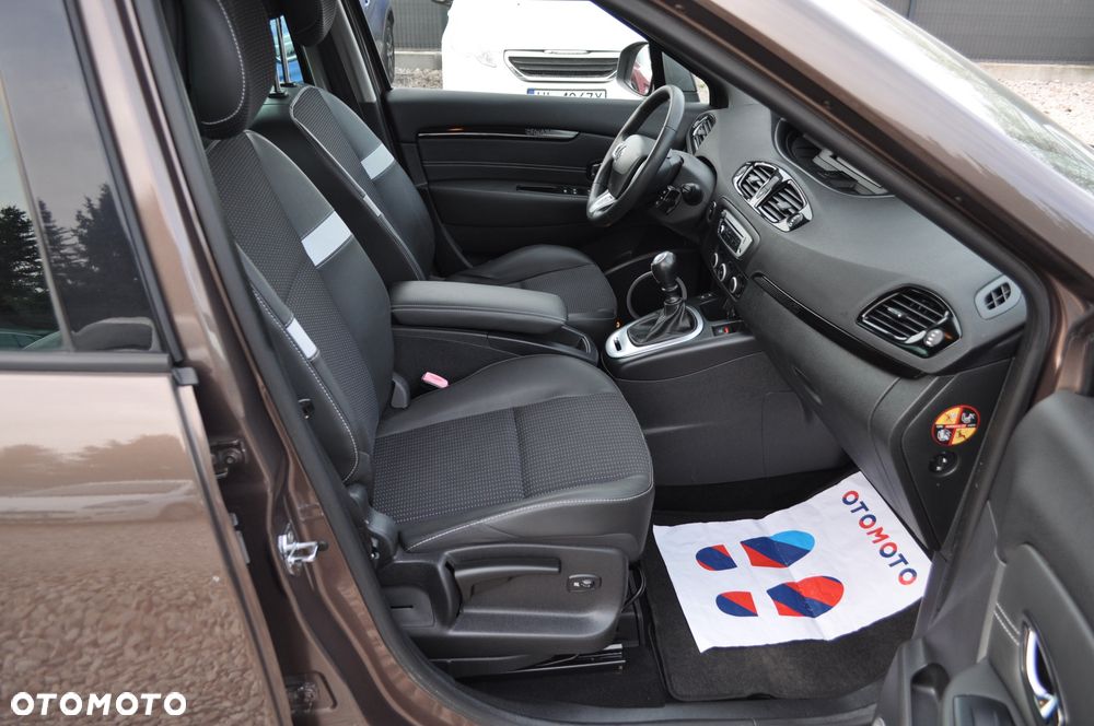 Renault Scenic 1.5 dCi Dynamique - 16