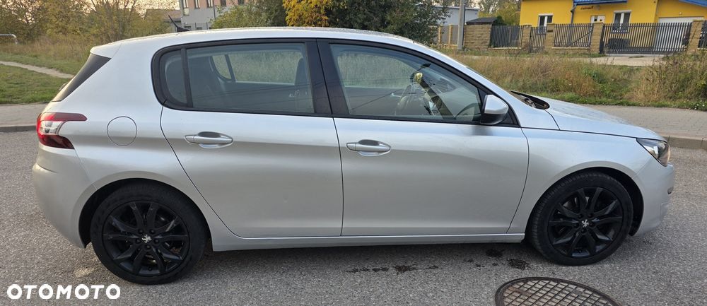 Peugeot 308 - 5