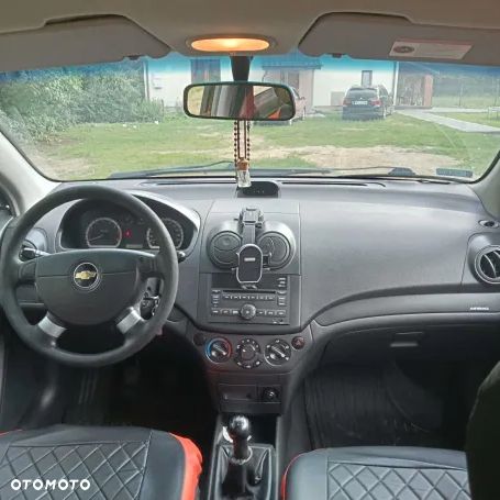 Chevrolet Aveo 1.2 16V LS - 8