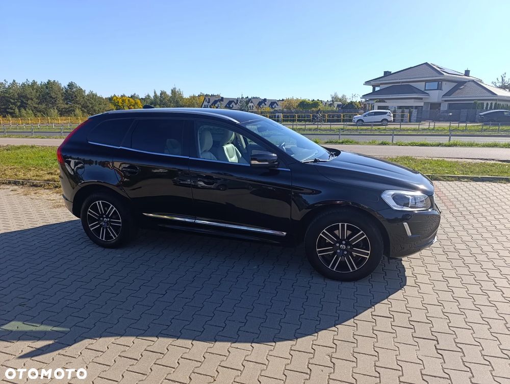 Volvo XC 60 - 4