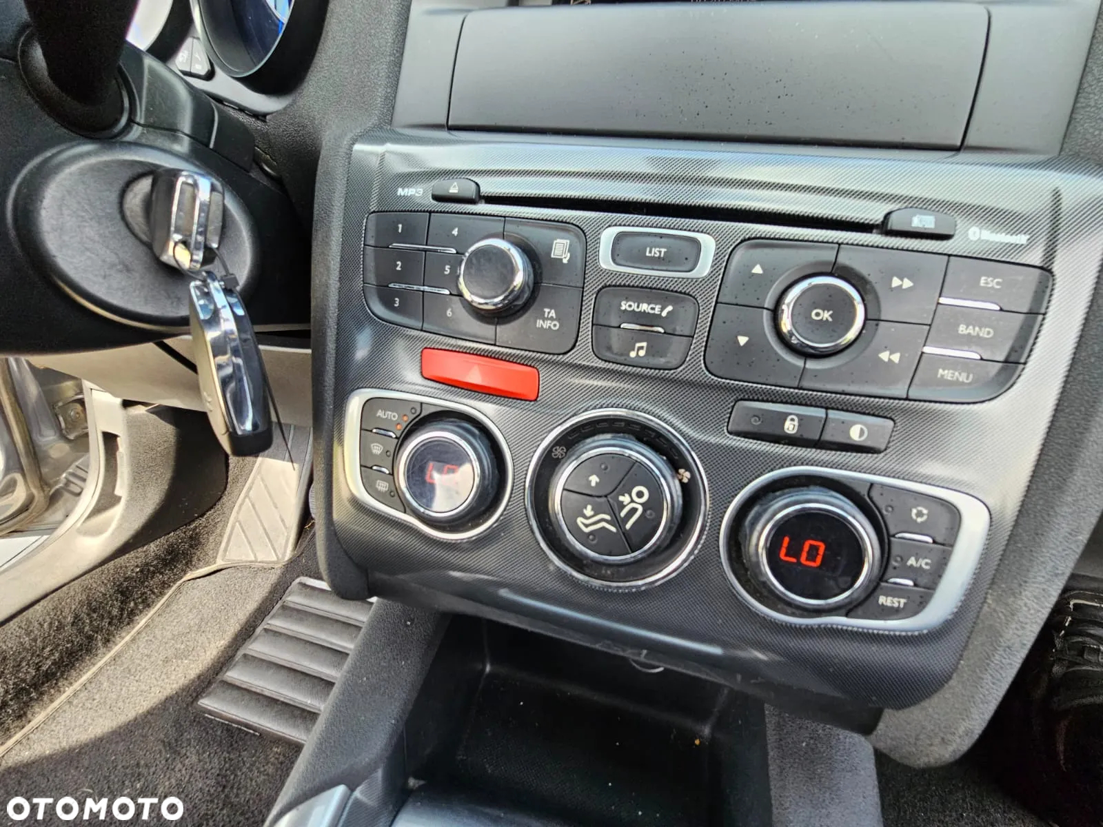 Citroën C4 HDi 110 Exclusive - 14