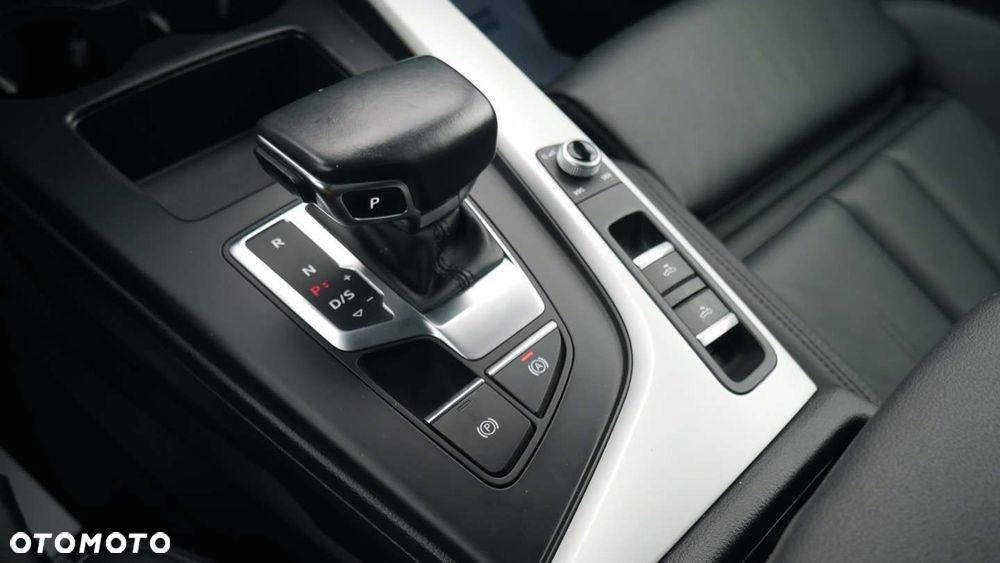 Audi A5 Cabrio - 36