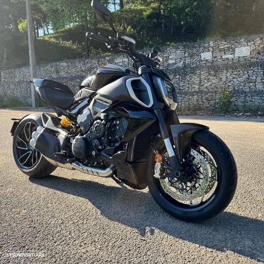 Ducati Diavel V4 - 3