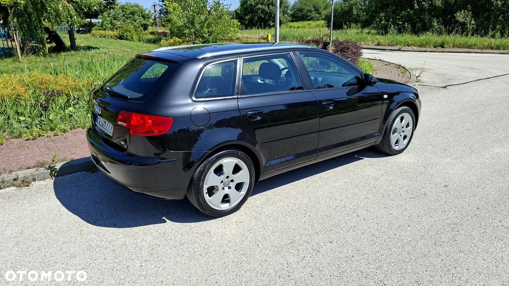 Audi A3 Sportback 1.6 Ambition - 19