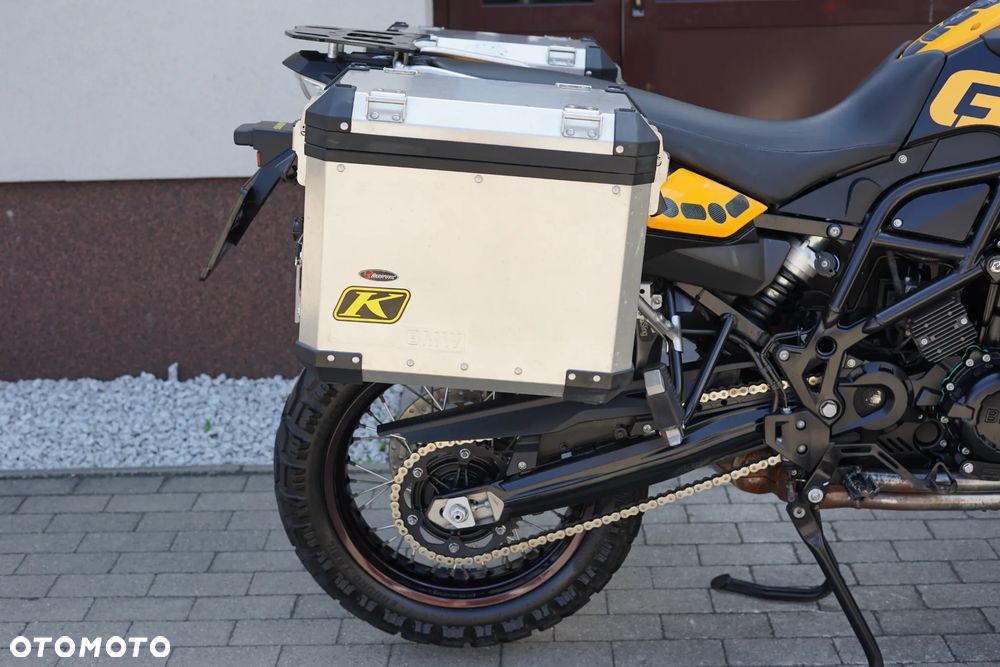 BMW F - 5