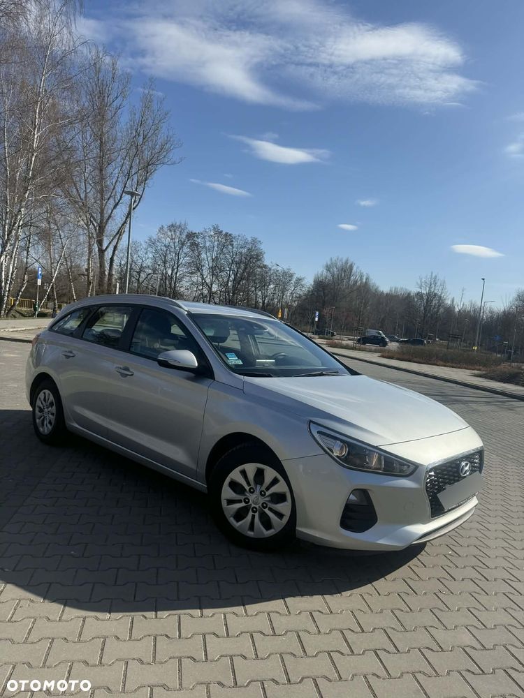 Hyundai i30 1.6 D Comfort - 3