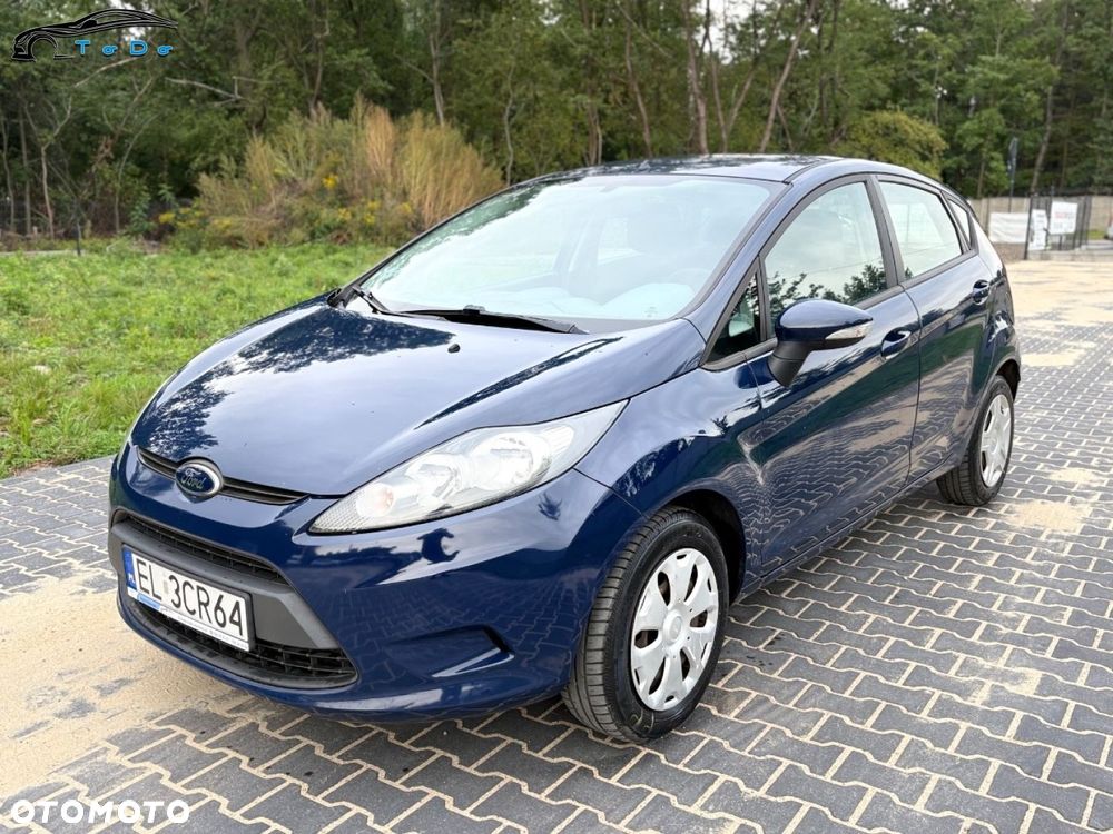 Ford Fiesta - 10