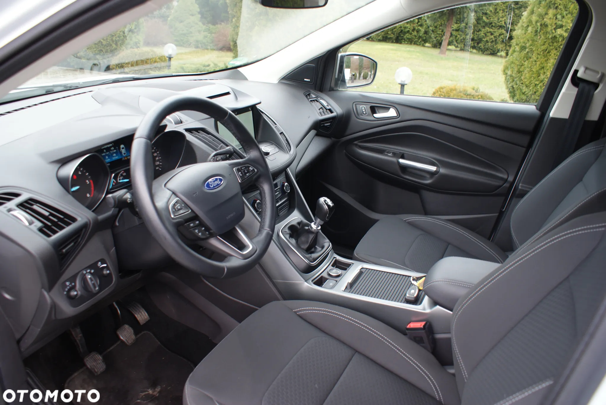 Ford Kuga - 5
